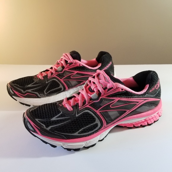 brooks ravenna 5 pink